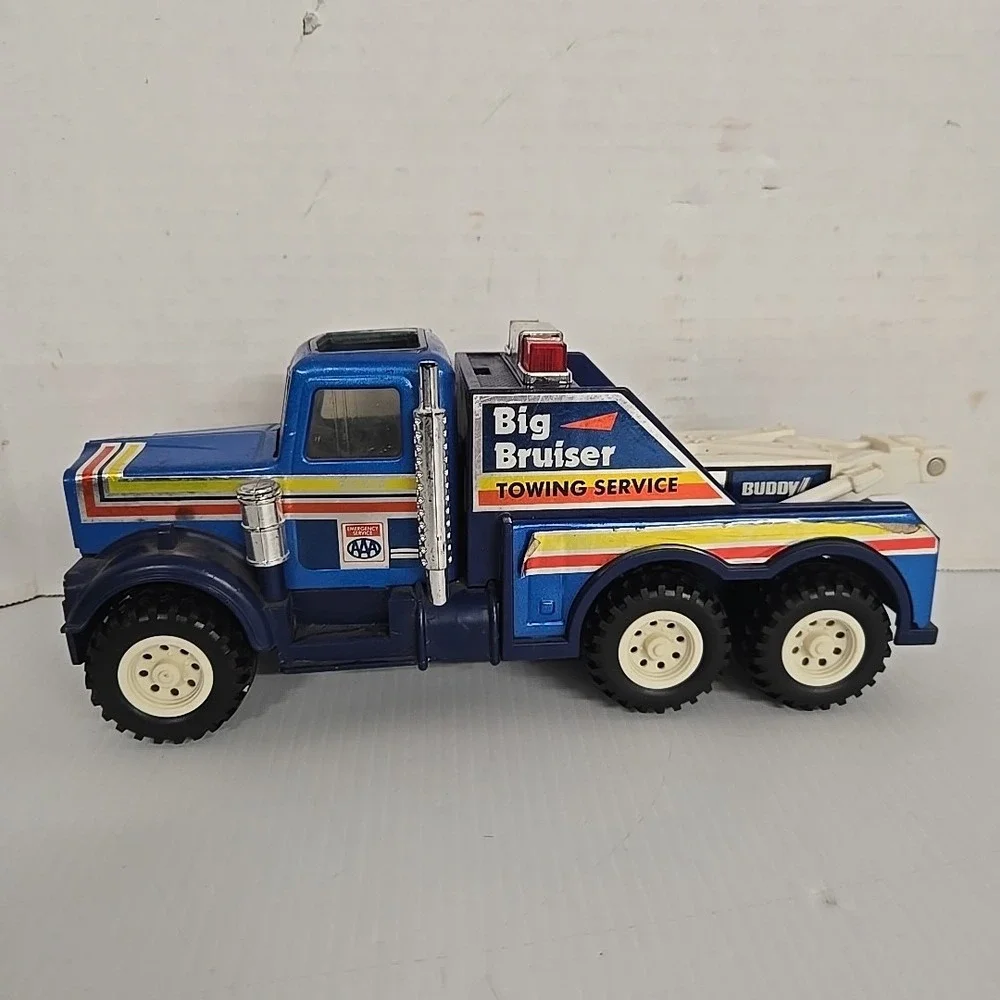 Vintage Buddy L Big Bruiser Towing Service Truck 1981